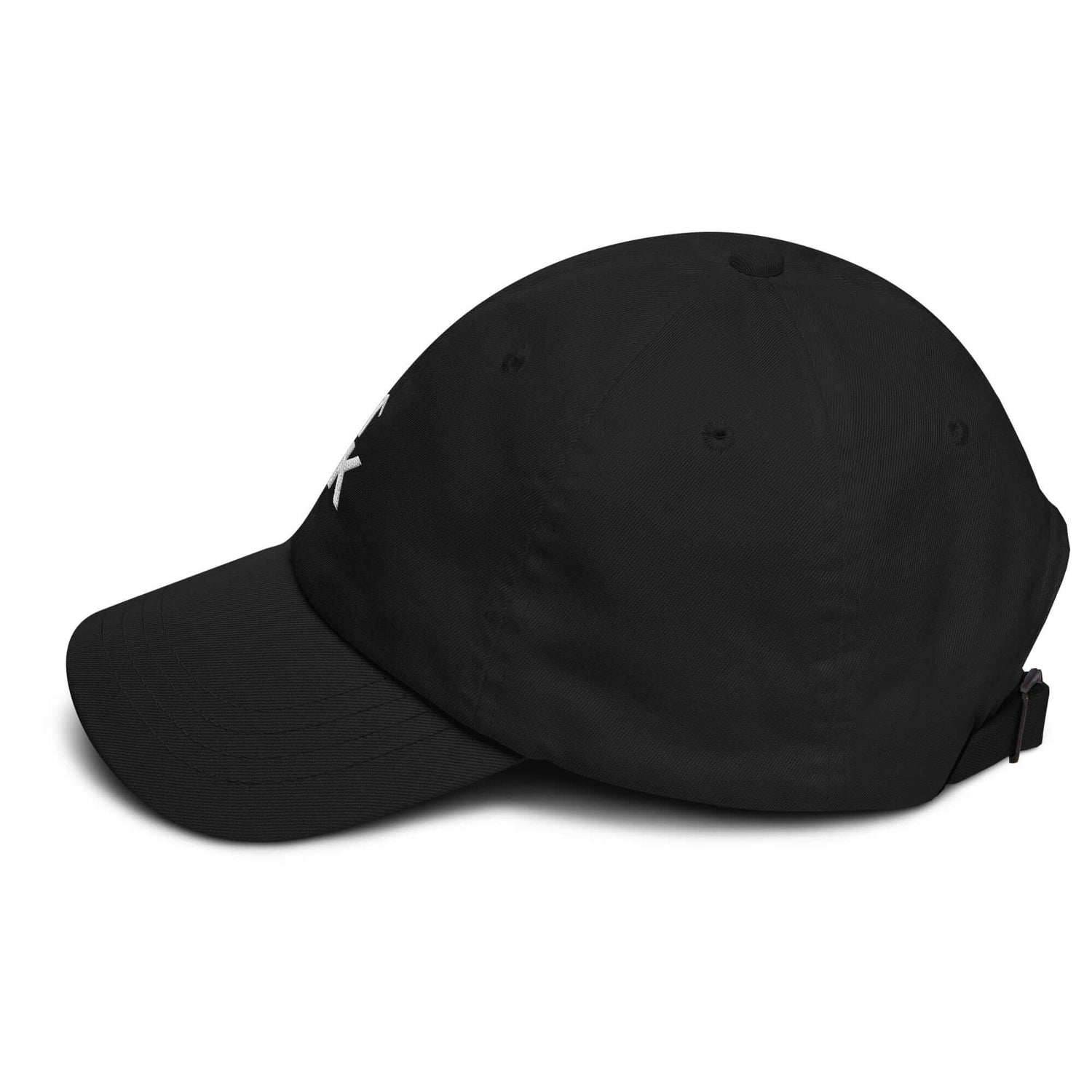 Black corner cap jnjdjdnbjnddbnksckn with flat embroidery, structured front, adjustable strap back.